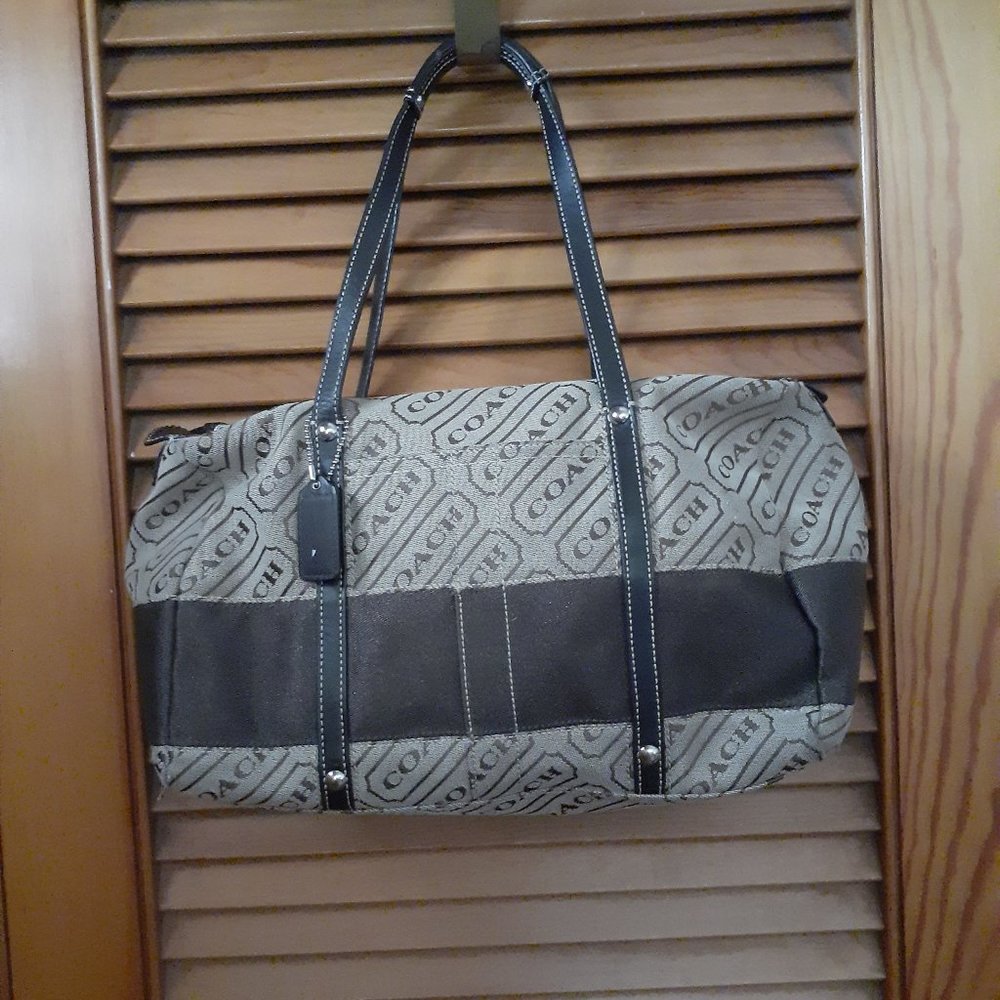 Coach Bag cream and white